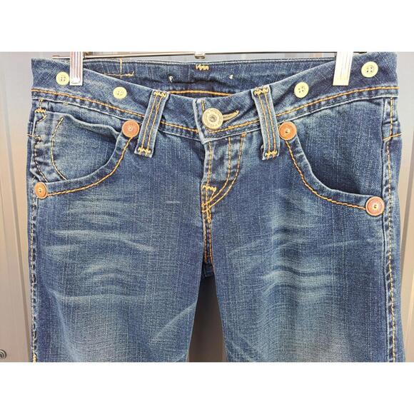 True Religion Bella Heritage Big T Jeans Flare Button Fly Low Rise Size 29X34 - Picture 3 of 9